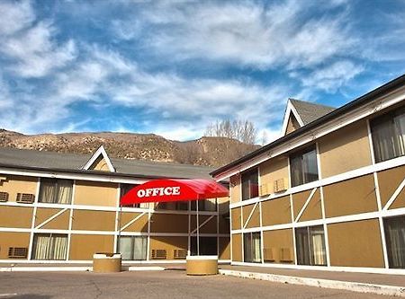 Adventure Inn - Glenwood Springs Eksteriør billede